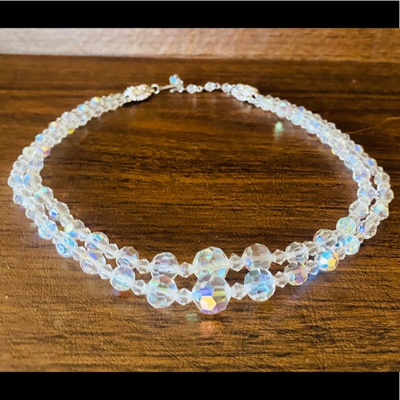 Vintage Lady Ellen AuroraBorealis Crystal Necklace - Picture 4 of 10